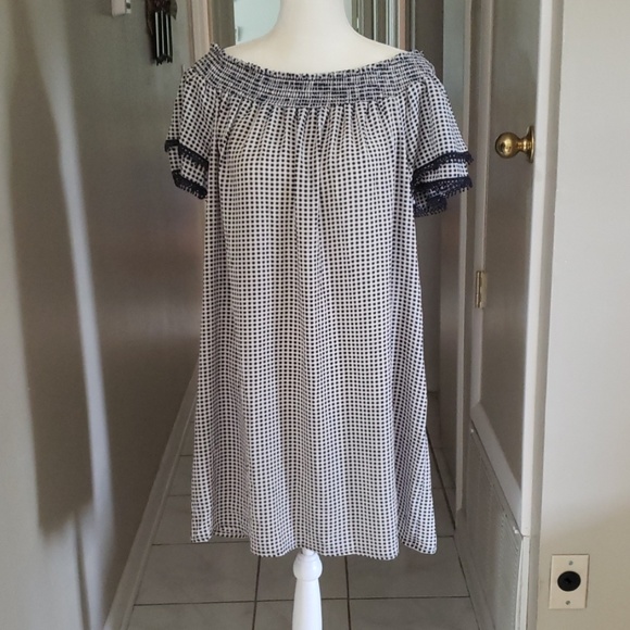 Xhilaration Dresses & Skirts - Xhilaration navy white checkered midi dress